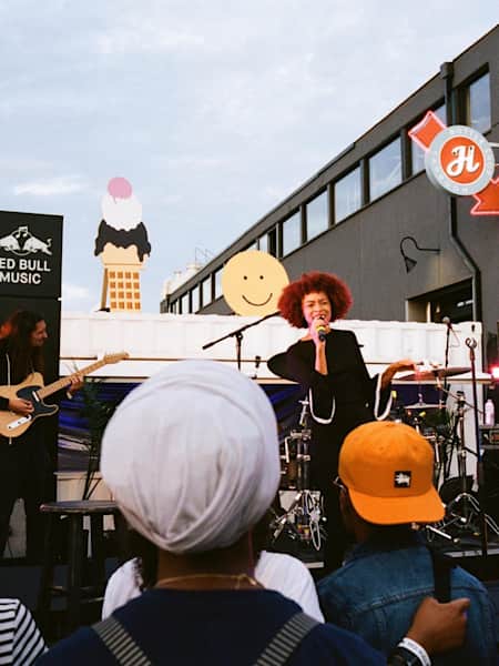 Collectif Nude S Block Party By Shagabond