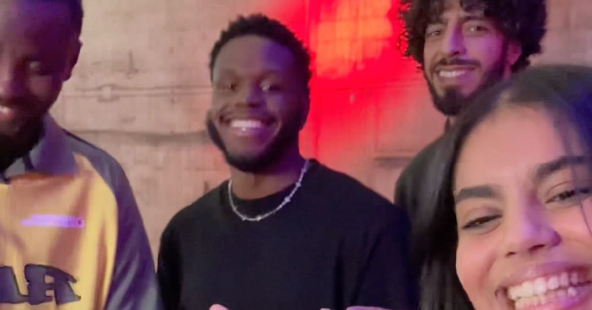 Harley, Inès Chifoumi & Shesnel dans Red Bull Rap au Carré
