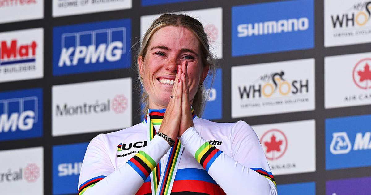 How Demi Vollering turned time trial disappointment into road race success