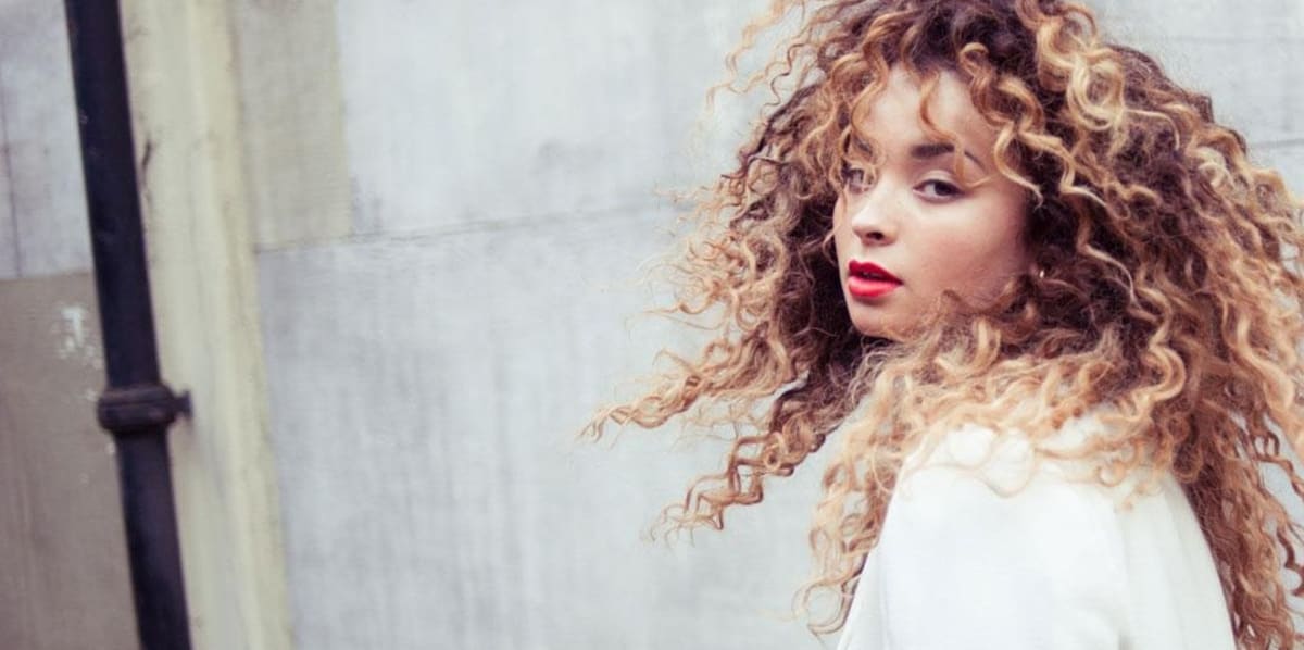 Something for the weekend Ella Eyre Playlist