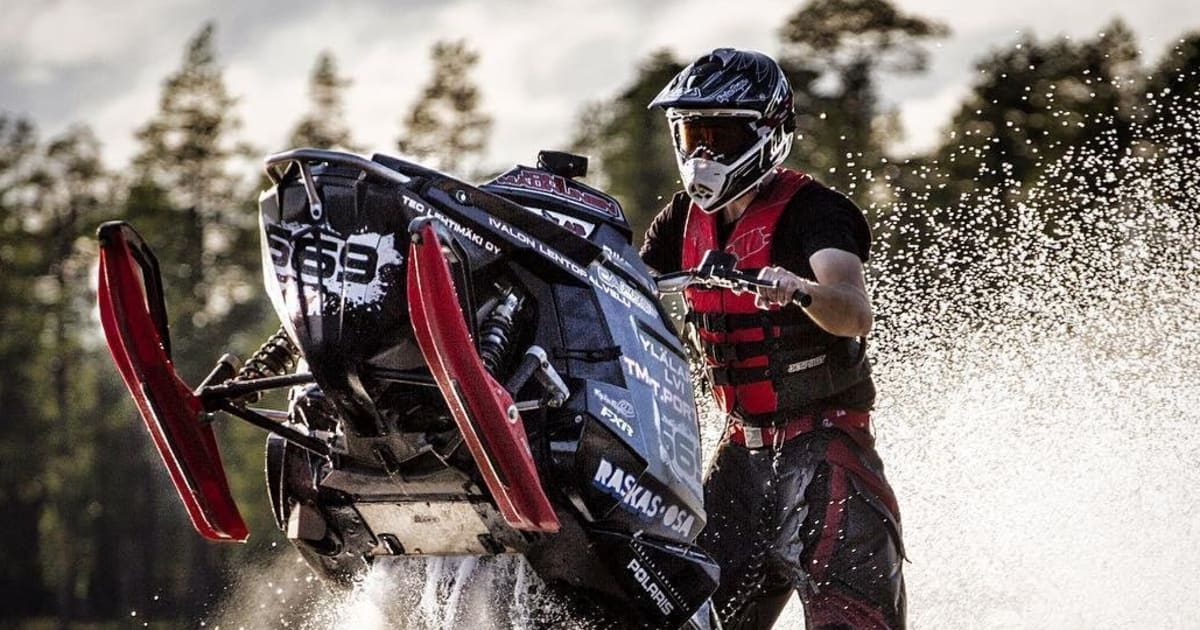 Polaris スノーモービル改造多数 Polaris スノーモービル改造多数