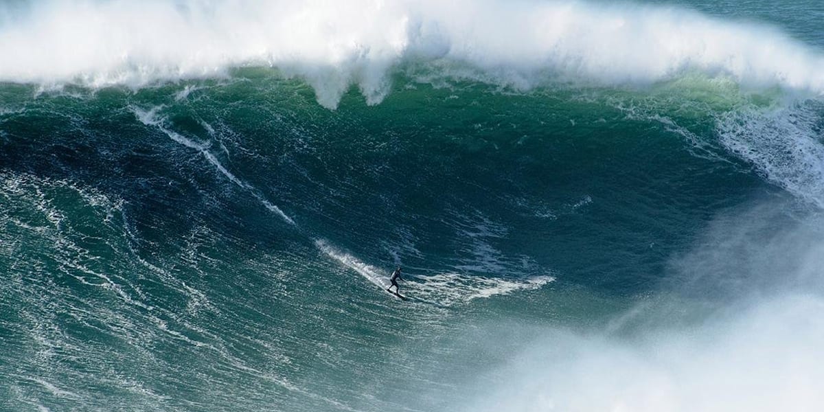 Vidéo Retour des vagues XXL à Nazaré Red Bull