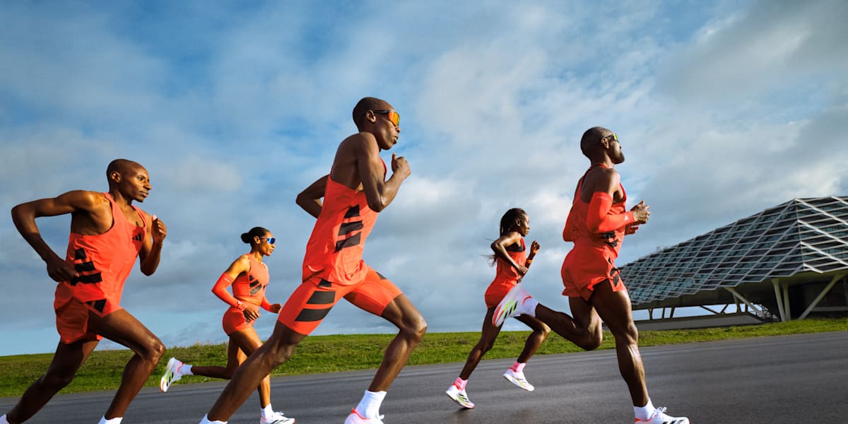 陸上用シャツ ADIZERO Road to Records 2023 Adizero: Road to Records – event info & videos | Running