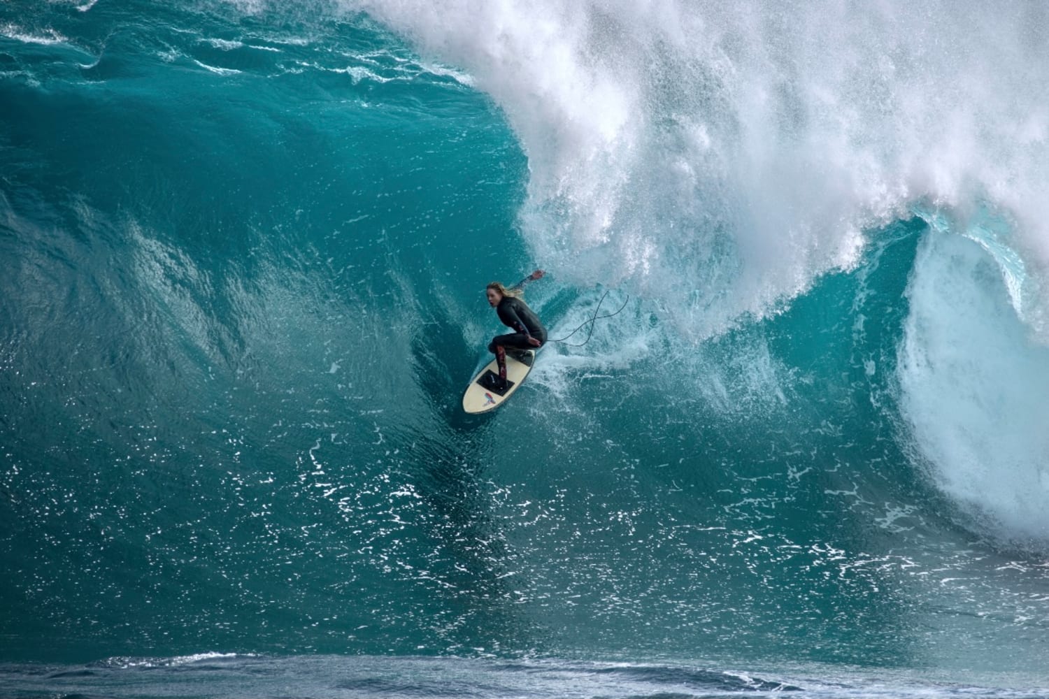 Red Bull Cape Fear 21 Surf Olas Grandes Teaser