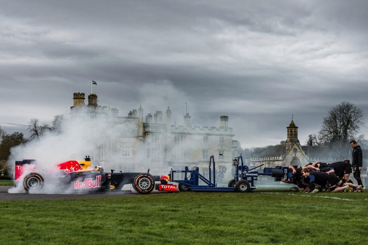 formula 1 car vs rugby scrum