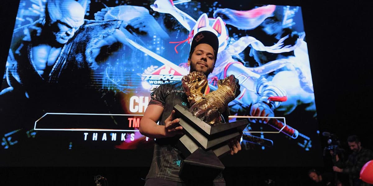 Arslan Ash wins Tekken World Tour 2023 Finals