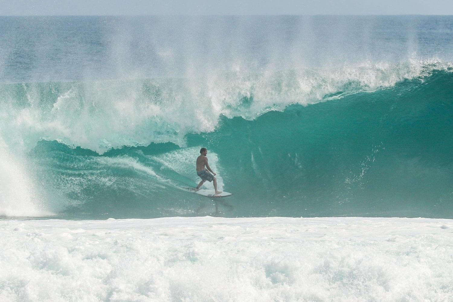 Video Damien Hobgood Hit And Run Surfing