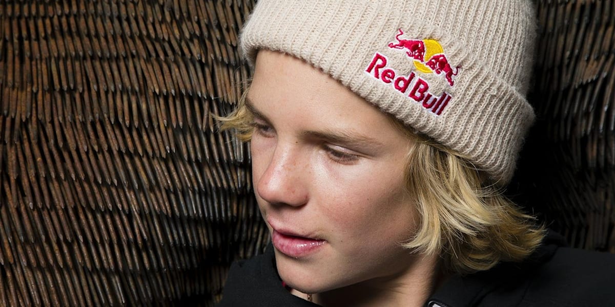 Red bull snowboard beanie outlet