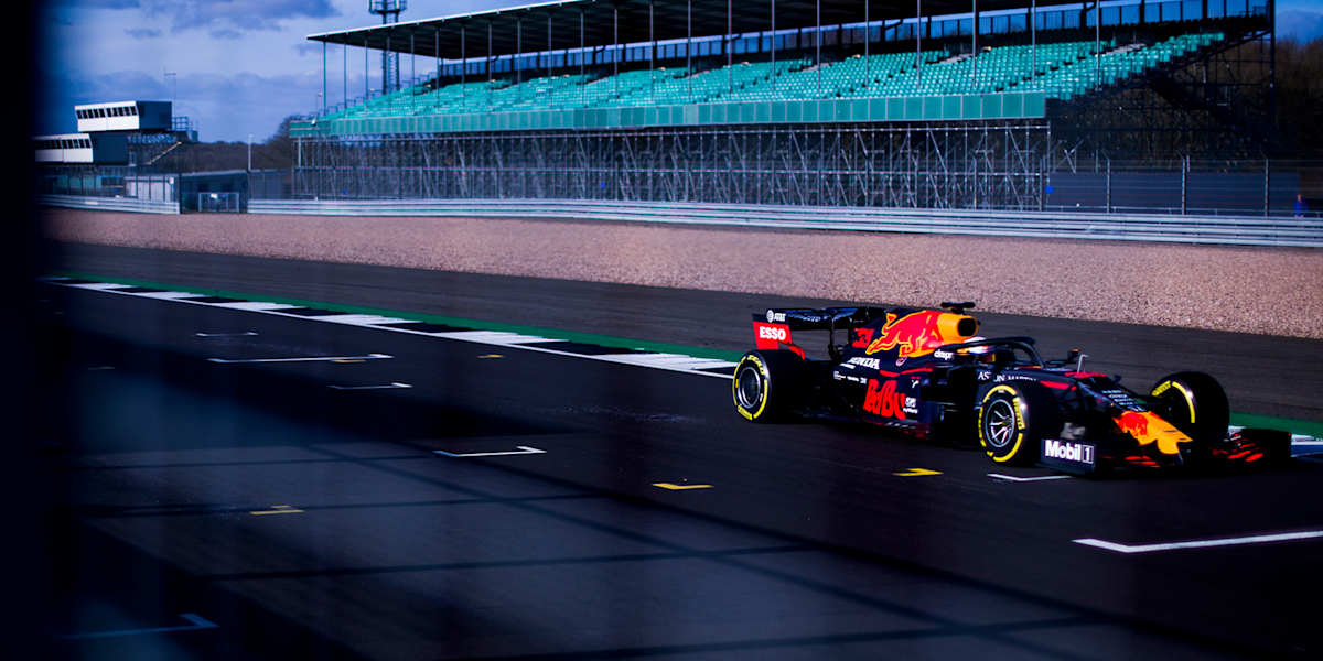 RB16 – Image Gallery