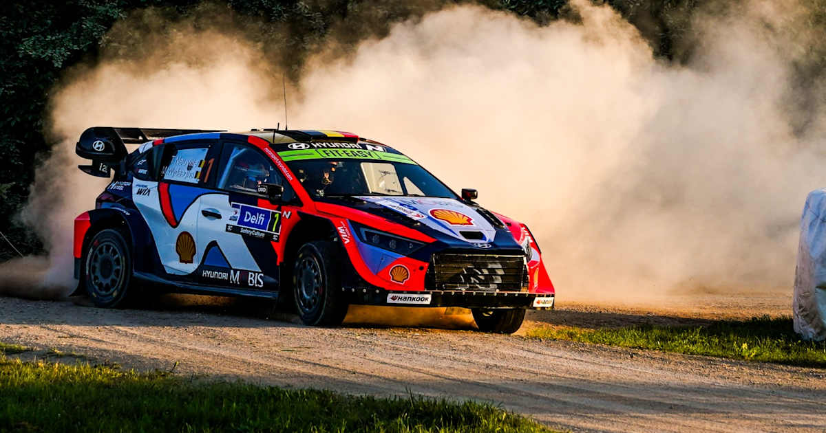 Neuville grabs early lead after Delfi Rally Estonia opener