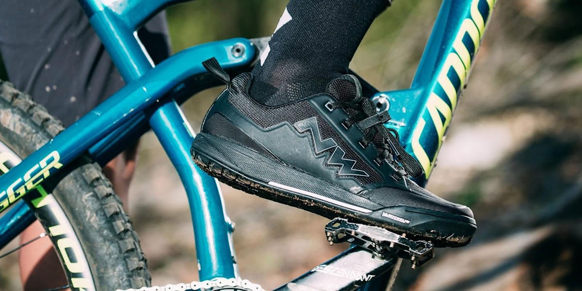 Guida pratica MTB: Le migliori scarpe per pedali flat