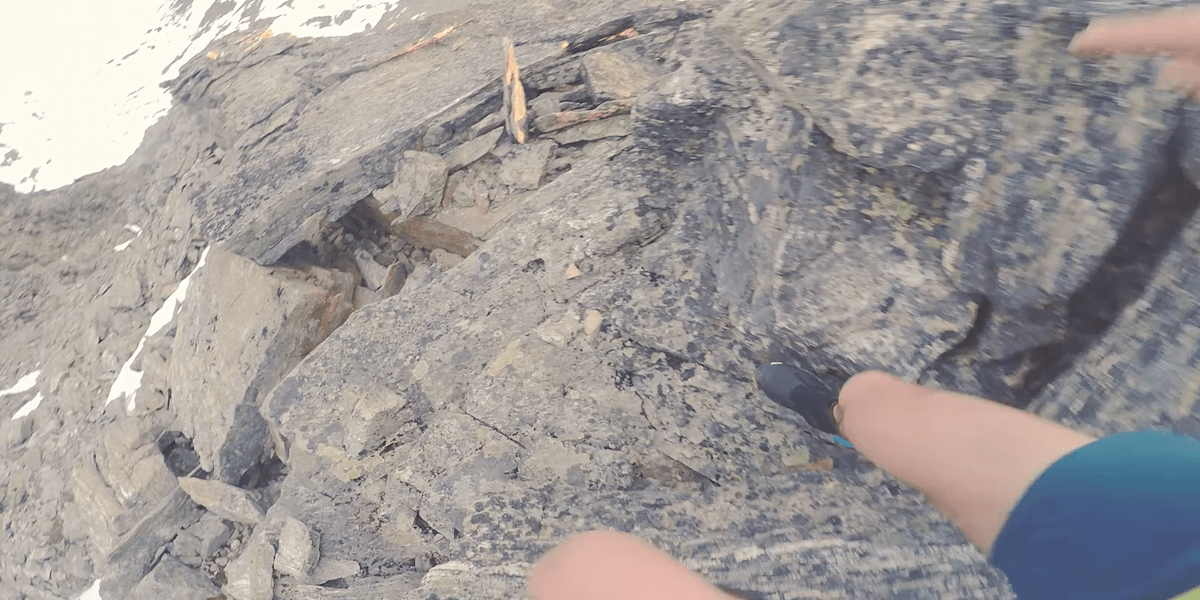 Incredible running along a very scary ridge