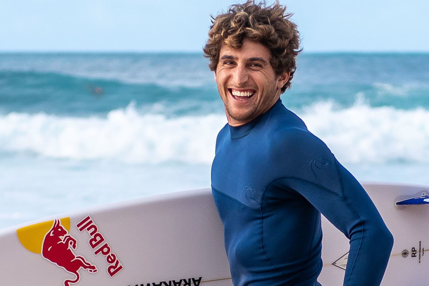 Leonardo Fioravanti: Surfing – Red Bull Athlete Page