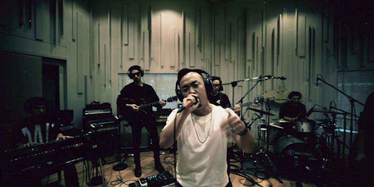 晋平太 x DA-Dee-MiX「Be Easy」Red Bull Music Studios Tokyo