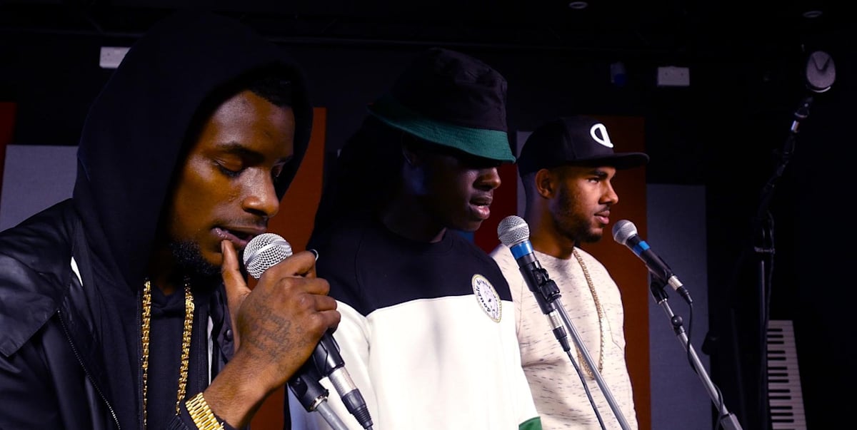 Big In 2016: WSTRN nos muestra su R&B en CONCIERTO