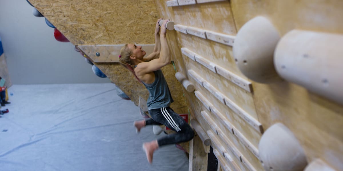 ポータブルロック　クライミング Luvrock bouldering spot｜CLIMBERSはクライミング、ボルダリングを