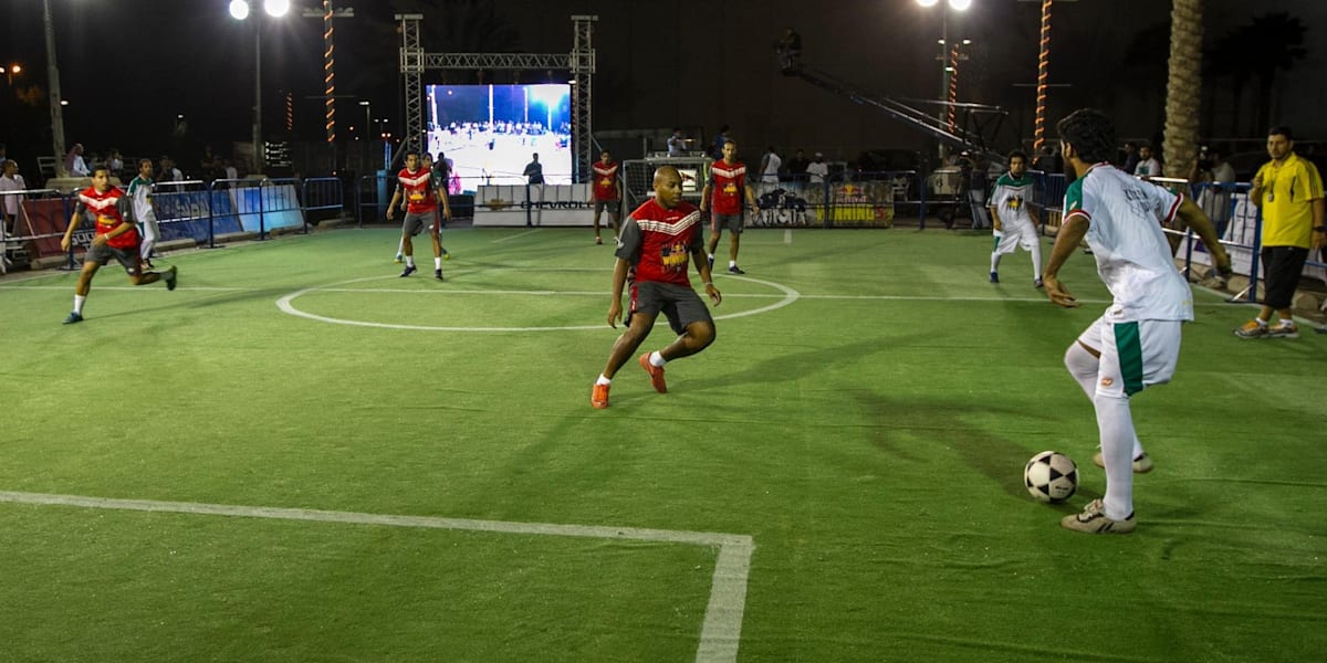 フットサル | レッドブル