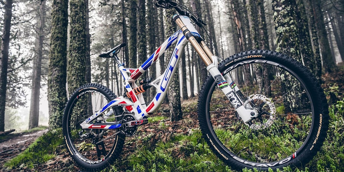 Gee Atherton bike check GT Fury 2016