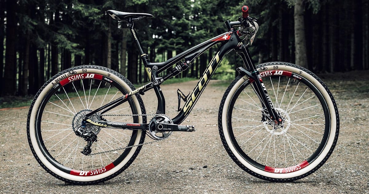 Nino Schurter bike check Scott MTB Red Bull Bike
