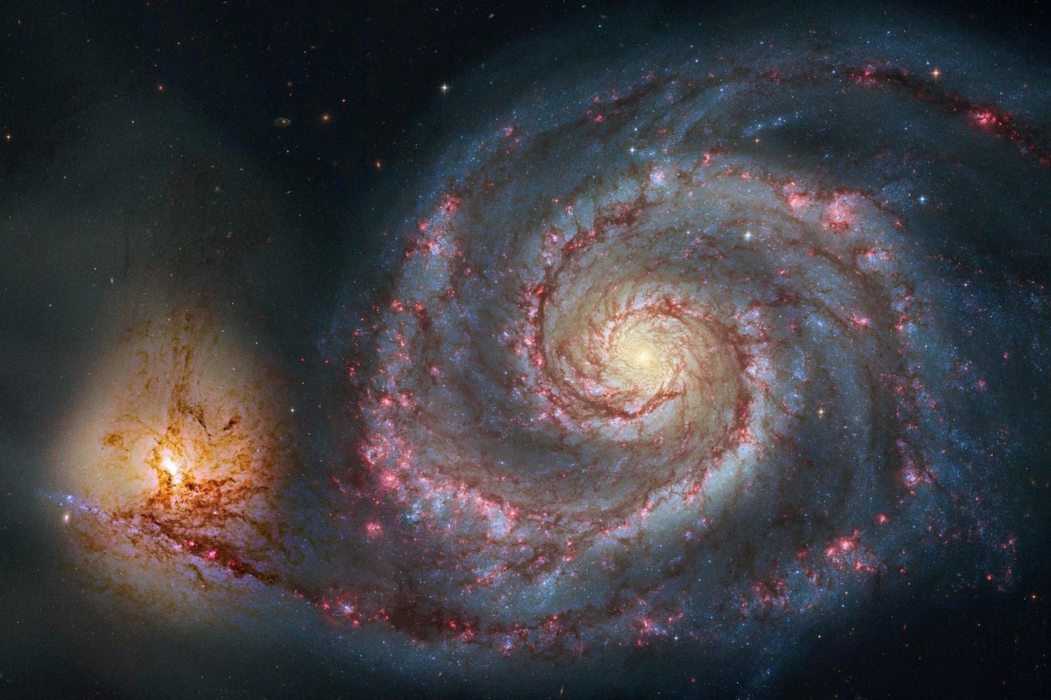 NASA 精彩图集：探索星际太空 奥地利 Red Bull 劲能饮料