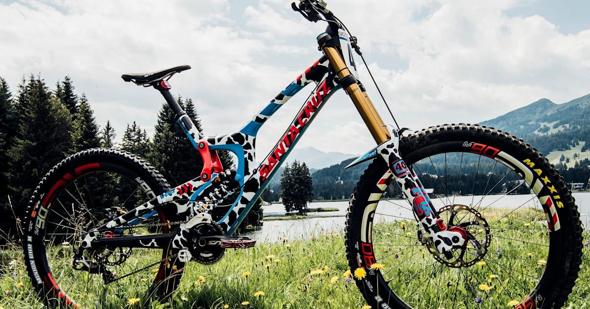 Santa cruz downhill mountain bikes top