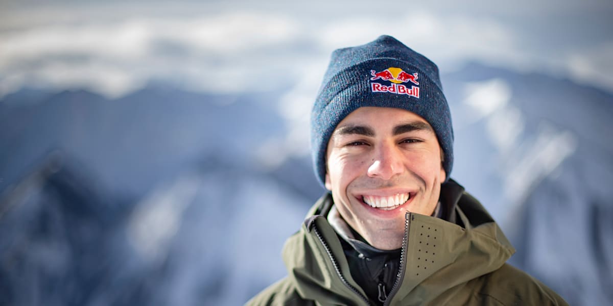 Red bull beanie snowboarding 2025