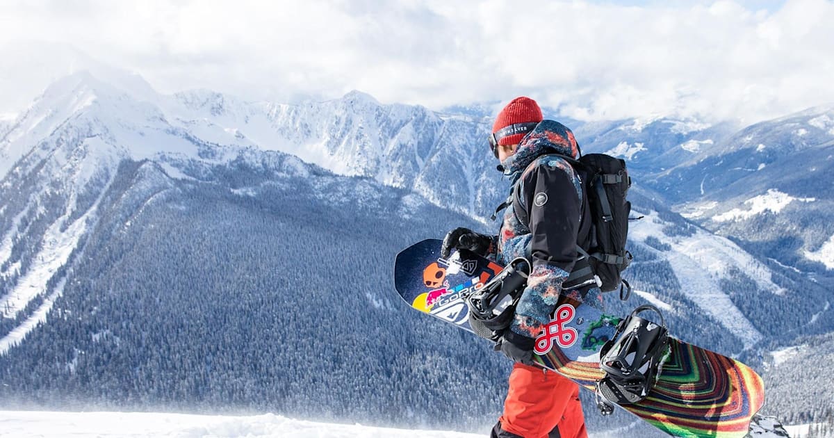 travis-rice-russia-board