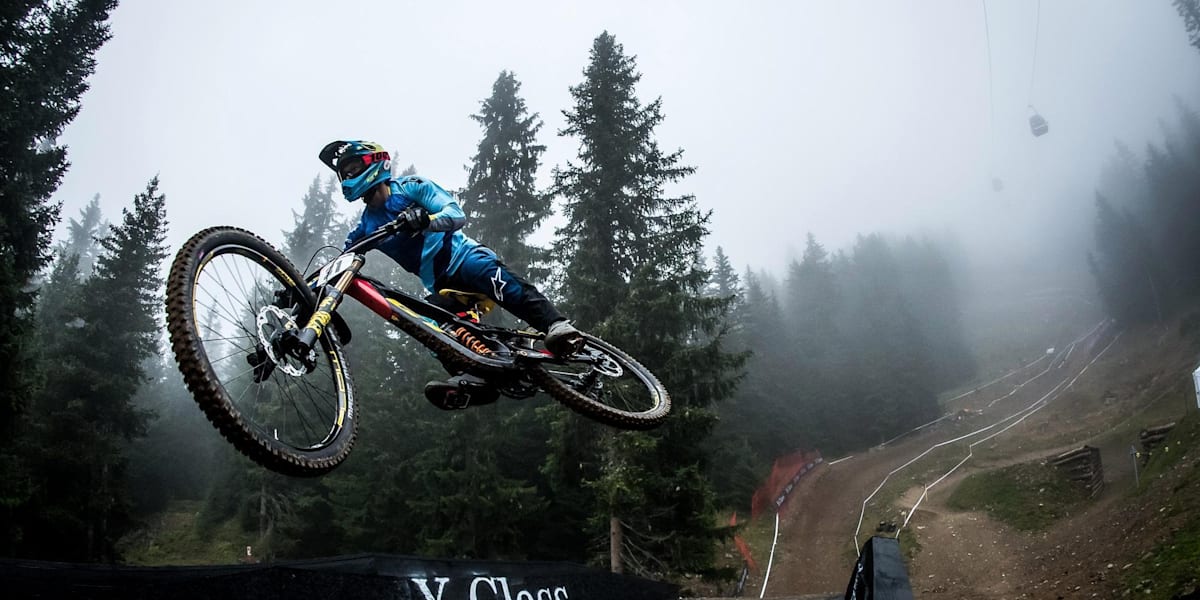 UCI DH World Champs 2018 Qualifying day photos