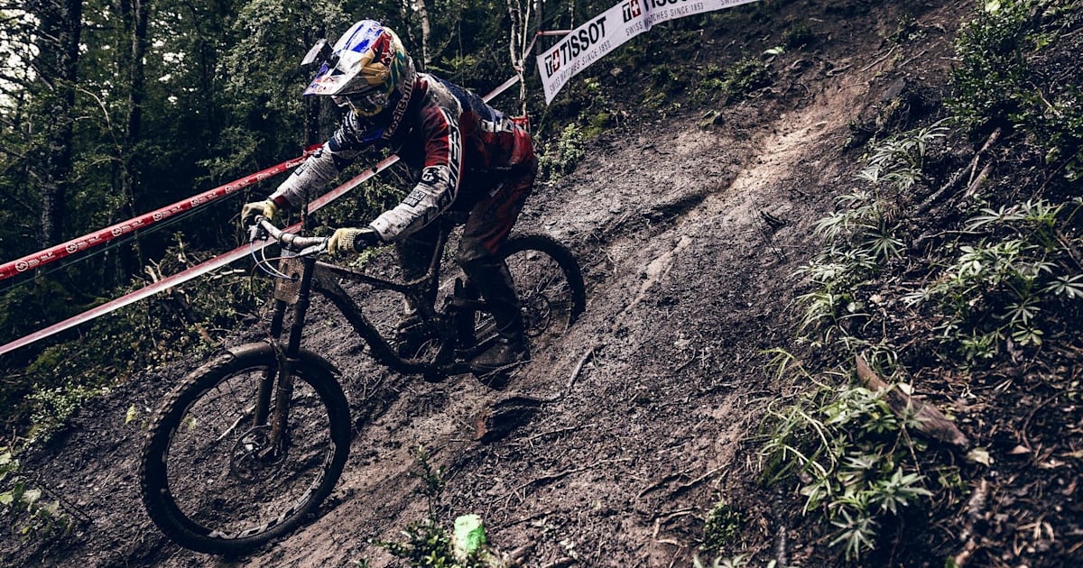 VTT le kit parfait pour la descente Red Bull