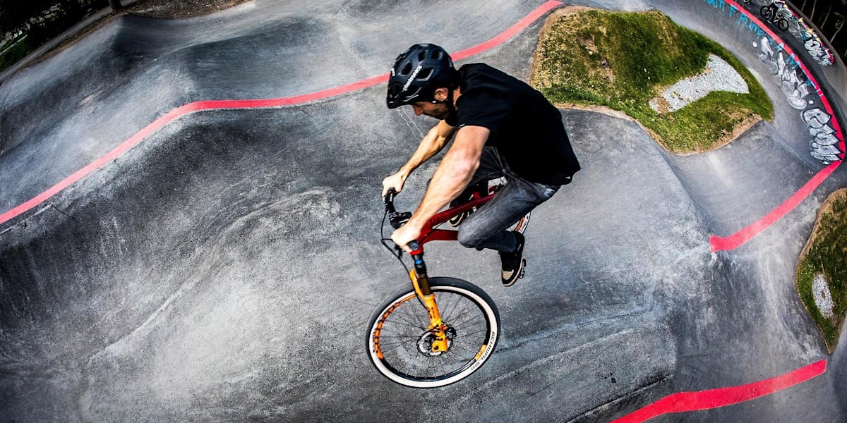 Flow mountain 2025 bike
