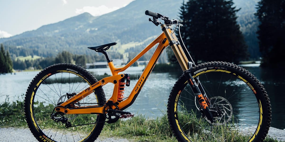 Marine Cabirou Scott Gambler Tuned bike check