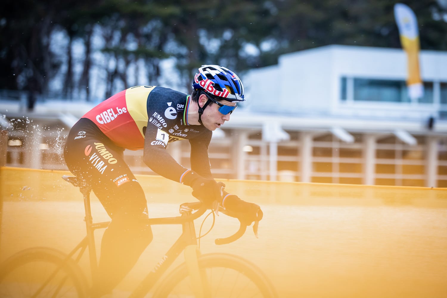 Wout Van Aert Wielrennen Officiele Atletenpagina