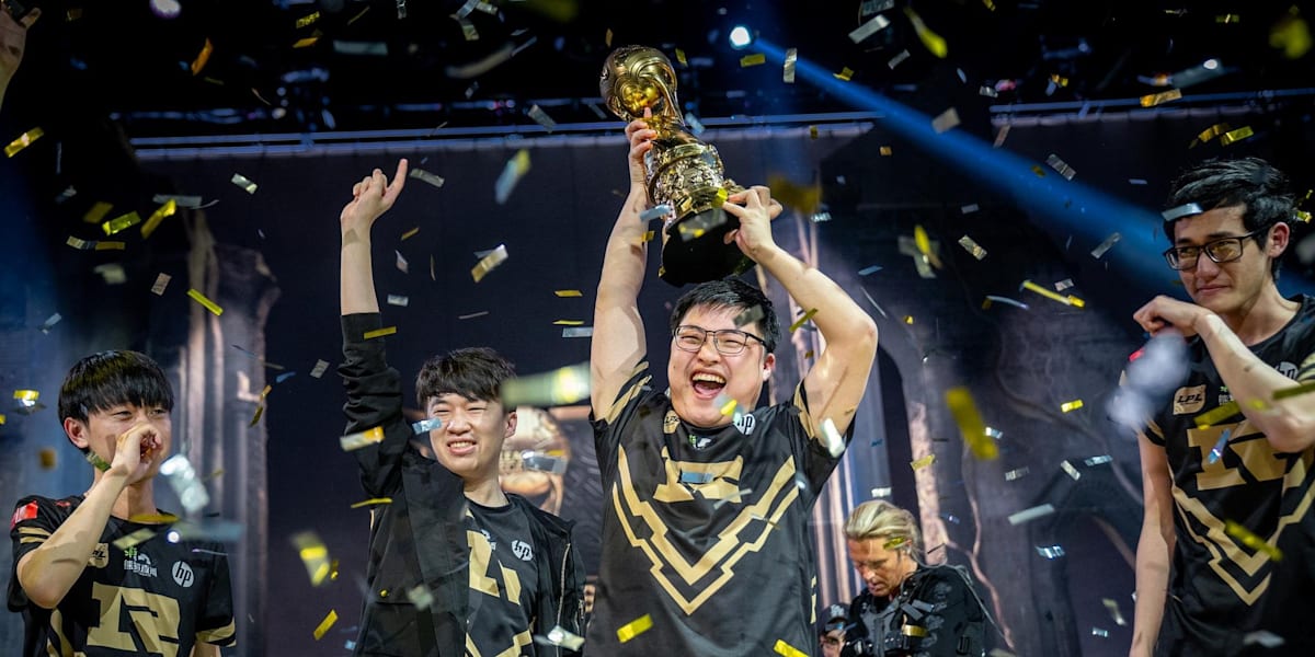 新庄剛志 WCBF STADIUM LEGENDS THE SELECTED16 新庄剛志 WCBF STADIUM LEGENDS THE SELECTED16 2024 Topps