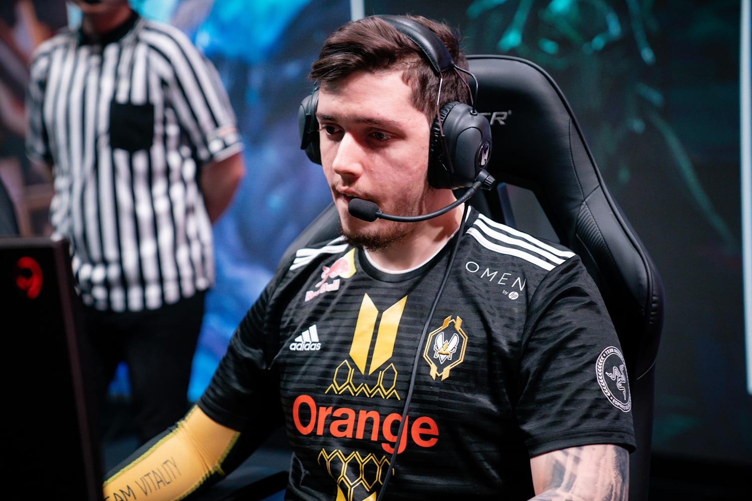 league of legends dominating