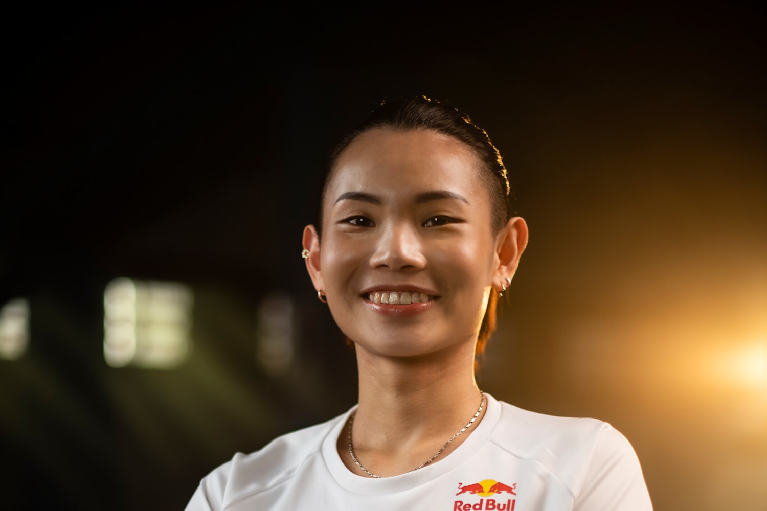 Tai Tzu-Ying, Uwvxqnvkhdo8 M : She has almost about 398k followers on instagram and 421 followers on twitter.
