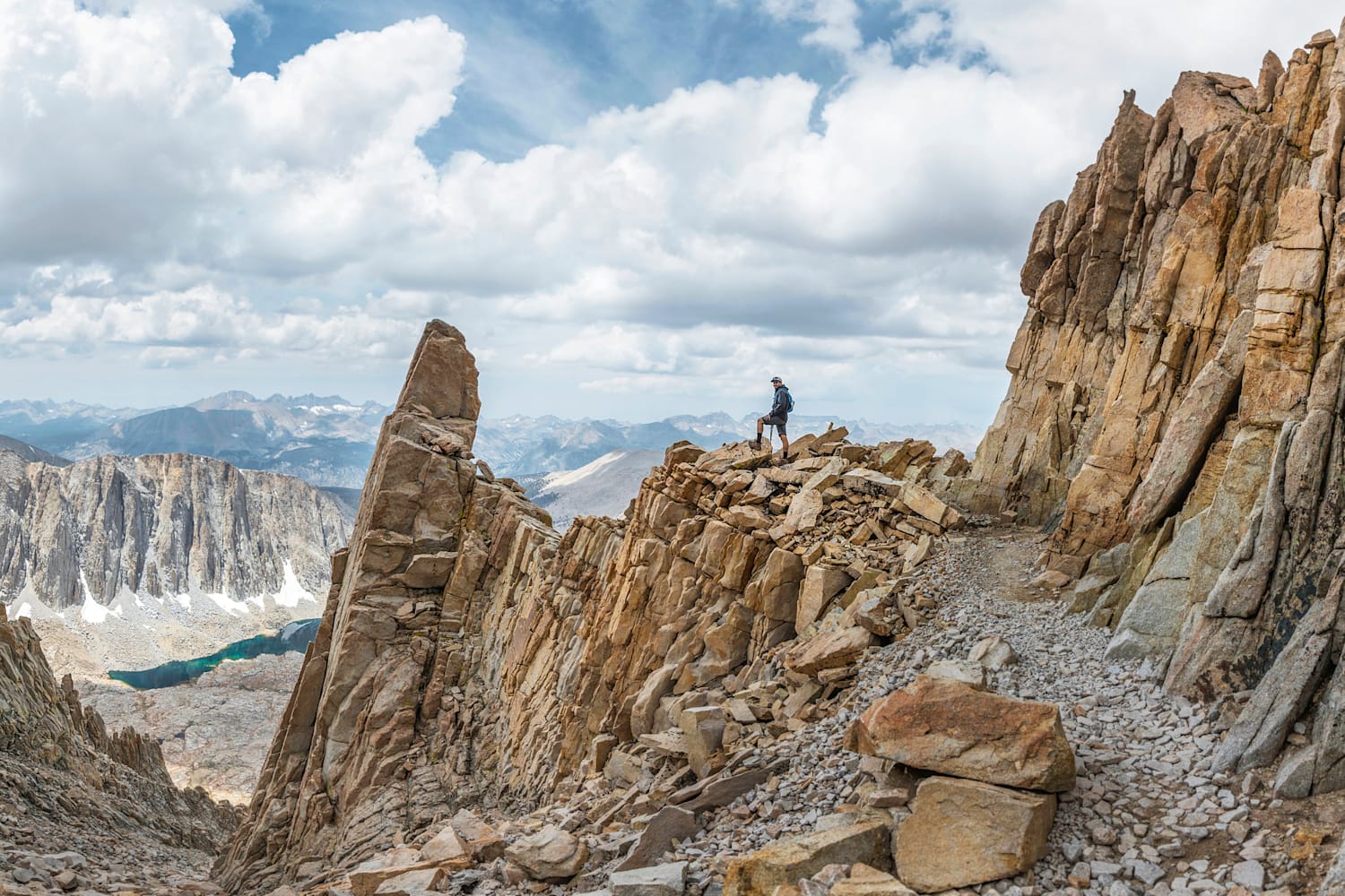 Top Mountains to Climb in the US