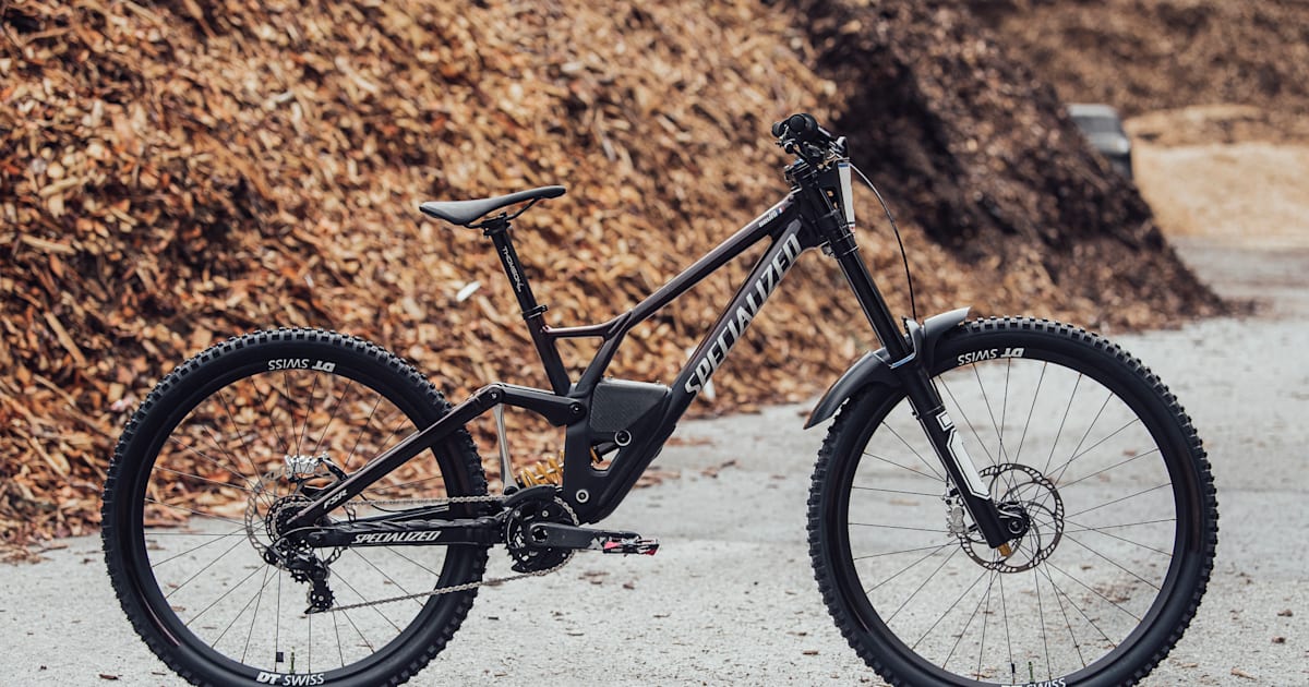 Loic Bruni bike check 2021 Specialized Demo