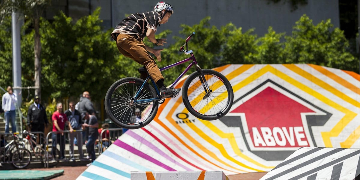 Red bull fixed gear top