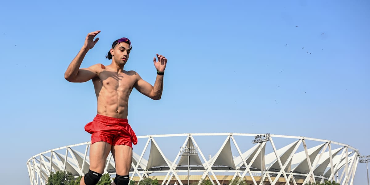 Burpee broad jumps: Train like the world-record holder