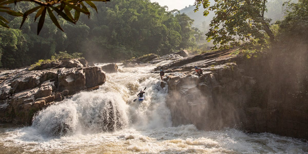 Kajak fahren in Indien Eine Reise mit Adrian Mattern