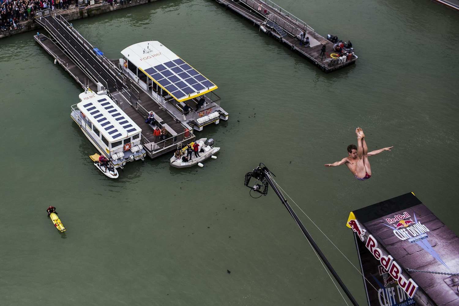 Gary Hunt victoire Red Bull Cliff Diving La Rochelle