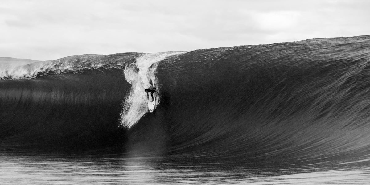 Sessions A season of heavy barrels at Teahupoo Tahiti