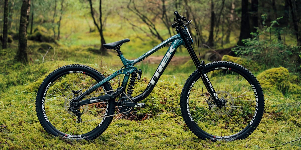 Kade Edwards bike check Trek Session downhill MTB