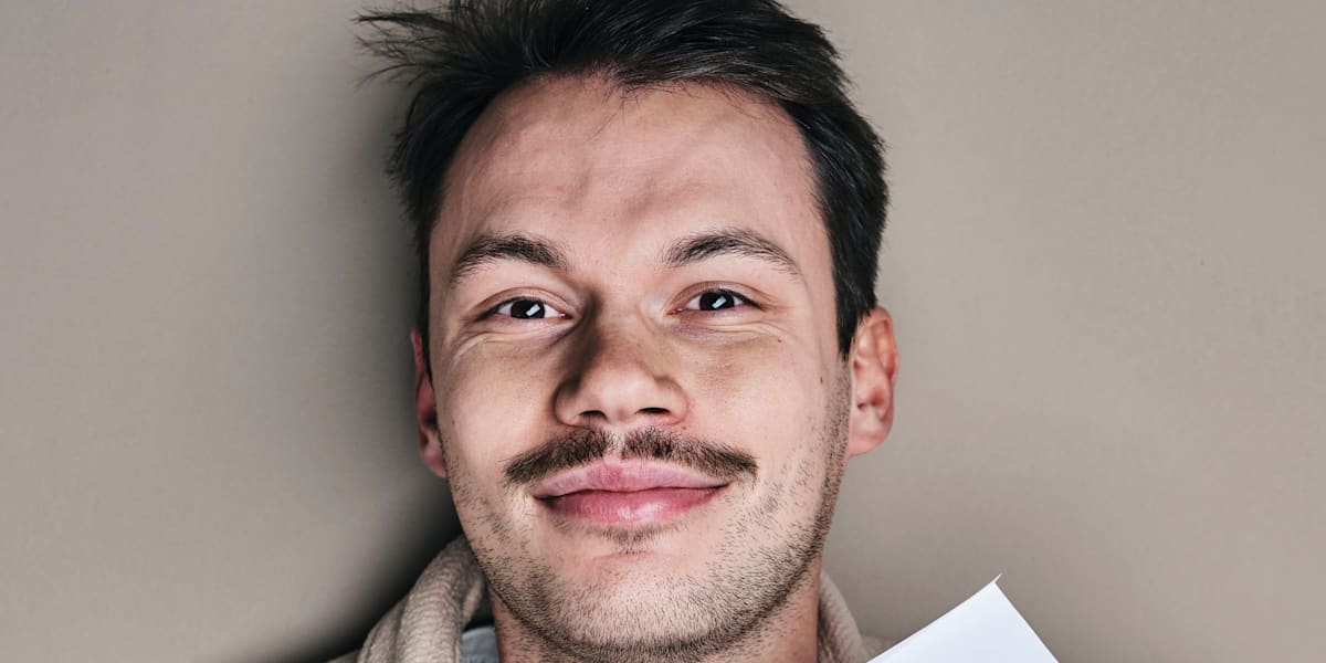 Leon Ring: So baust du den perfekten Papierflieger
