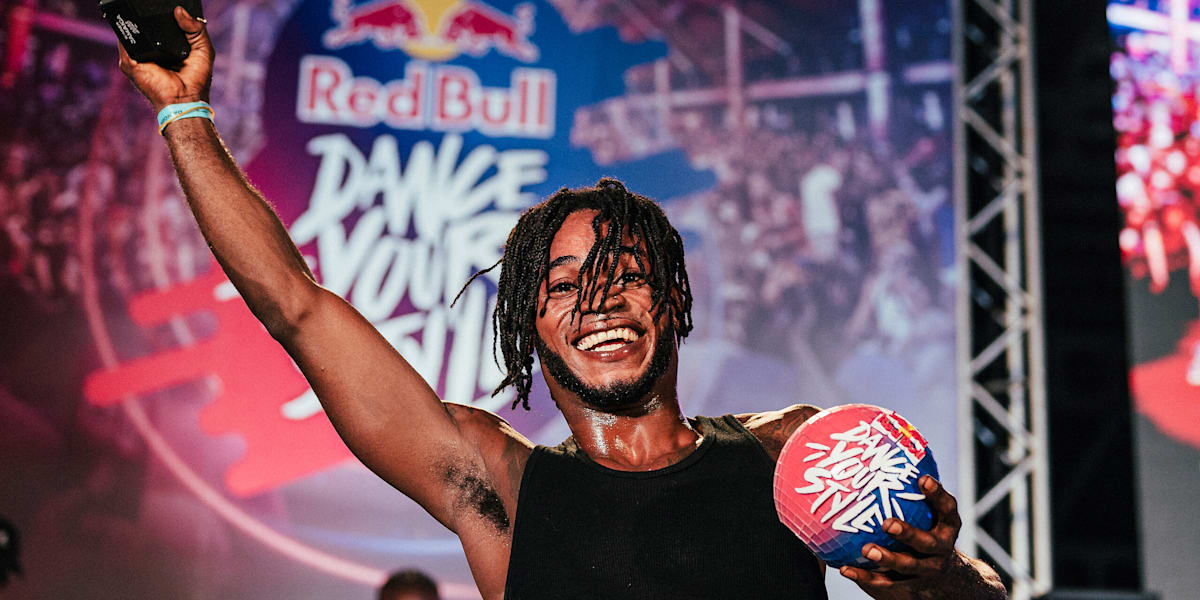 Red Bull Energy Drink – Gives you wiiings.