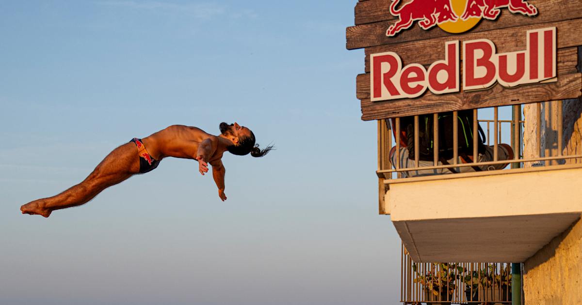 More than a Dive Red Bull Cliff Diving: Polignano a Mare