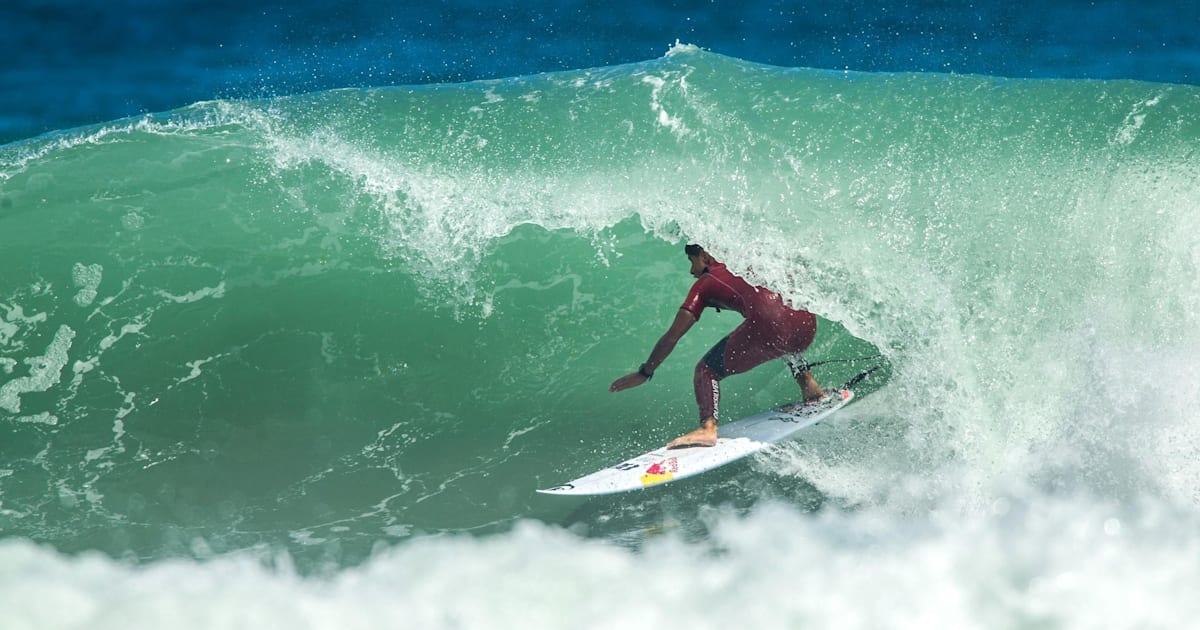 Quem é o surfista que quer a Nova Zelândia no holofote