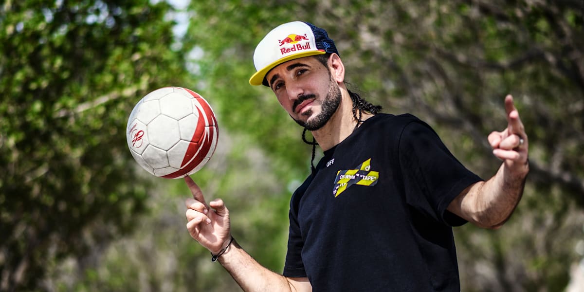 Freestyle football champion sales
