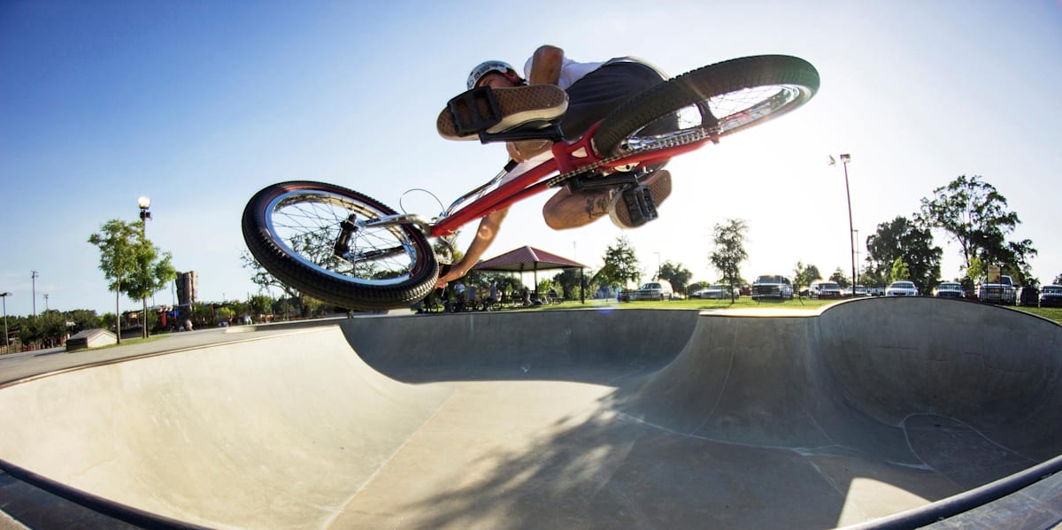 BMX Tricks How to Air Table With Broc Raiford video