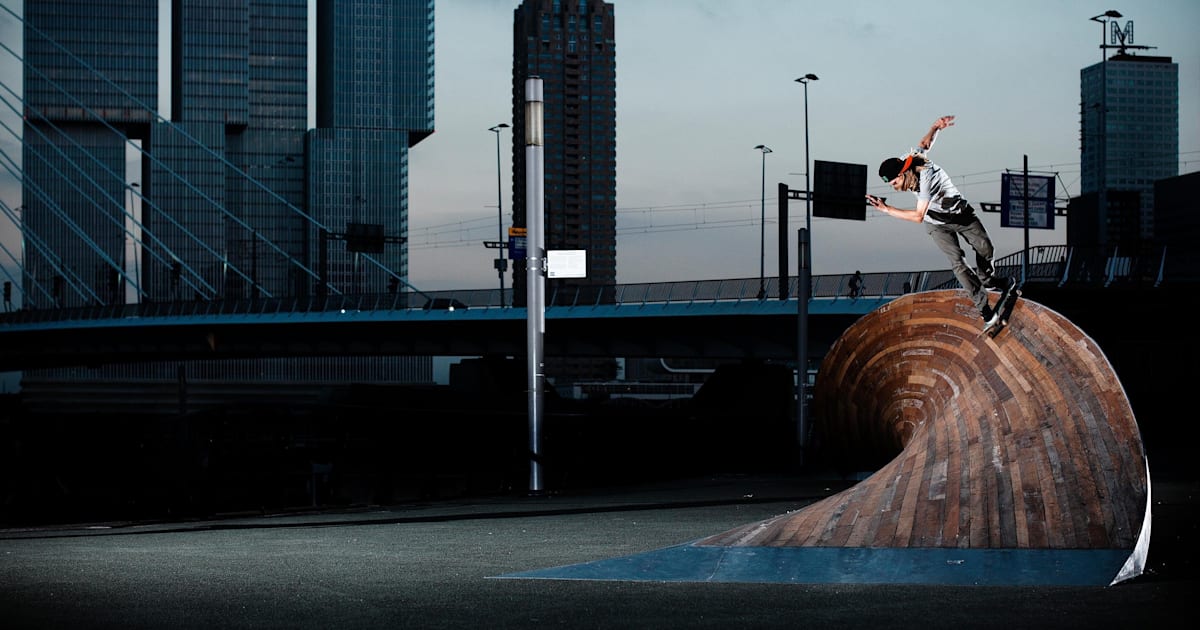 Tim Zom op één van Rotterdams mooiste skate spots